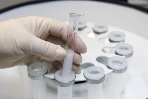 陈楚生曾在深圳酒吧的冷暖人生