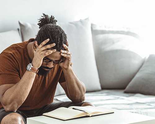 哪些情况会引发卵巢早衰