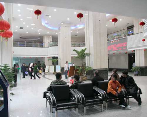 深圳代孕得多少钱_深圳哪里有代孕妈妈【深圳代生孩子零风险，用专业孕育未