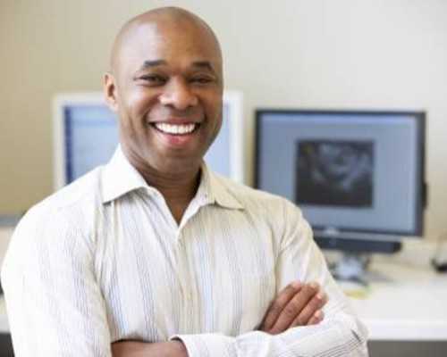 深圳助孕中心哪个好，深圳哪个医院做隆胸好