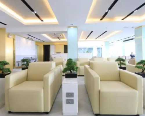 深圳地铁女乘客闯入票务室狂殴女员工