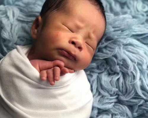 深圳代孕_深圳现在代孕妈妈要多少钱_早孕试纸加深到强阳怎么回事