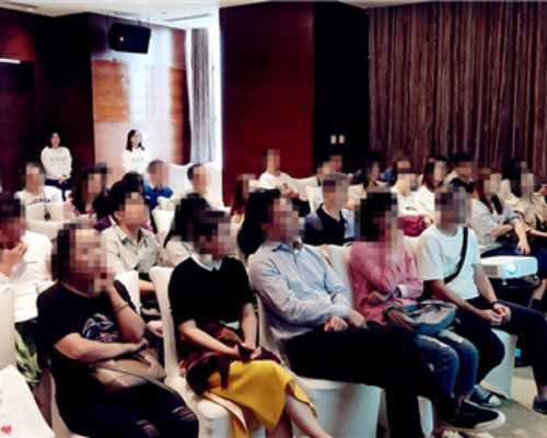 不打麻药,人工取卵,这样贱卖自己的女孩,你