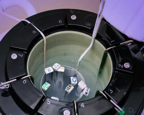 “老龄”精子带来遗传风险，高龄男性能做三代试管吗?