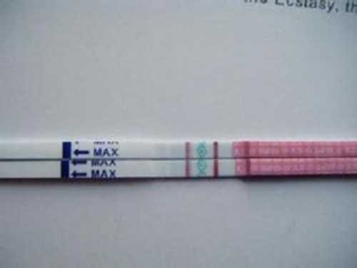 代孕初期小腹中间隐痛怎么回事