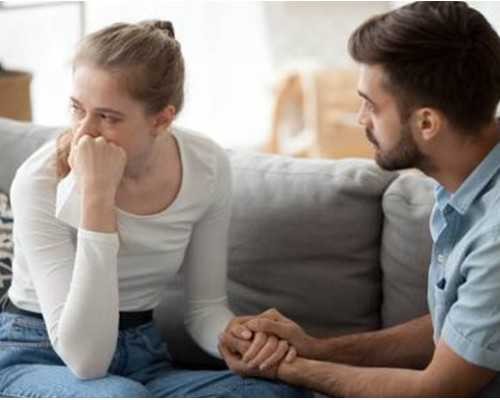 合法代孕一般多少钱,月经推迟了半个月还没来要