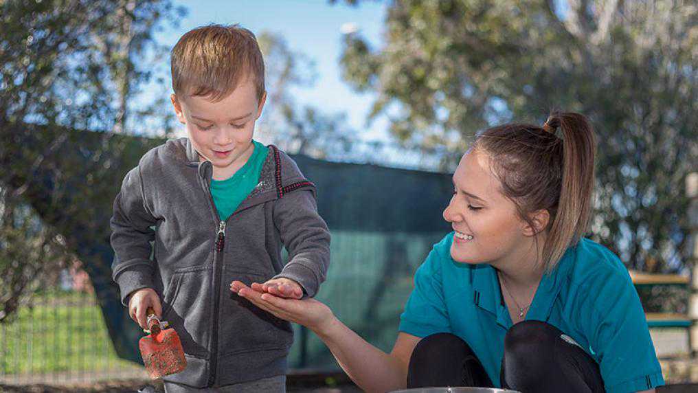 深圳供卵是正规公司吗,2026年深圳大学白求恩第一医院可以做供卵试管婴儿吗？