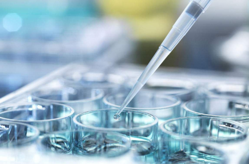 住校初中女生代怀被老师发现